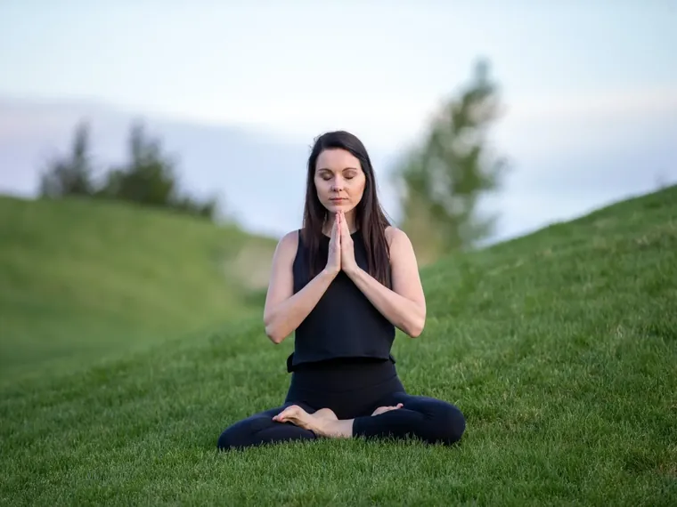 Yoga lawn